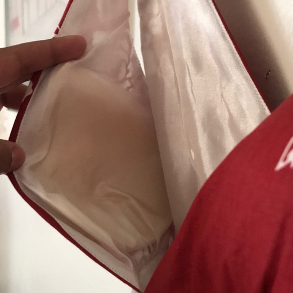 Red and white v neck dress - Picture 7 of 8